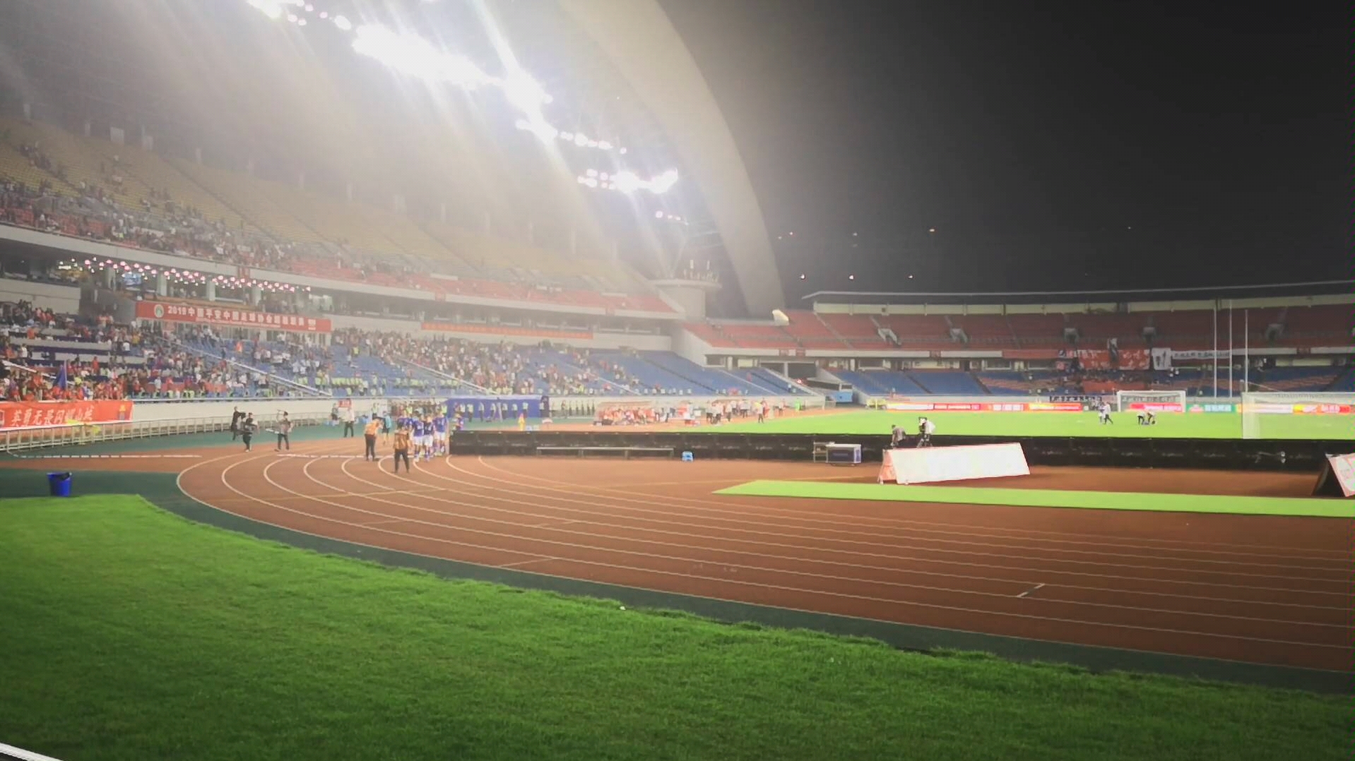 开云体育网页版入口-包含河南建业主场力克重庆斯威，积分缓慢上升的词条