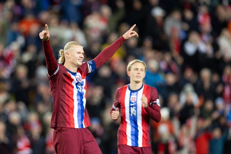 哈兰德独中两元,助球队晋级 哈兰德独中两元,助球队晋级