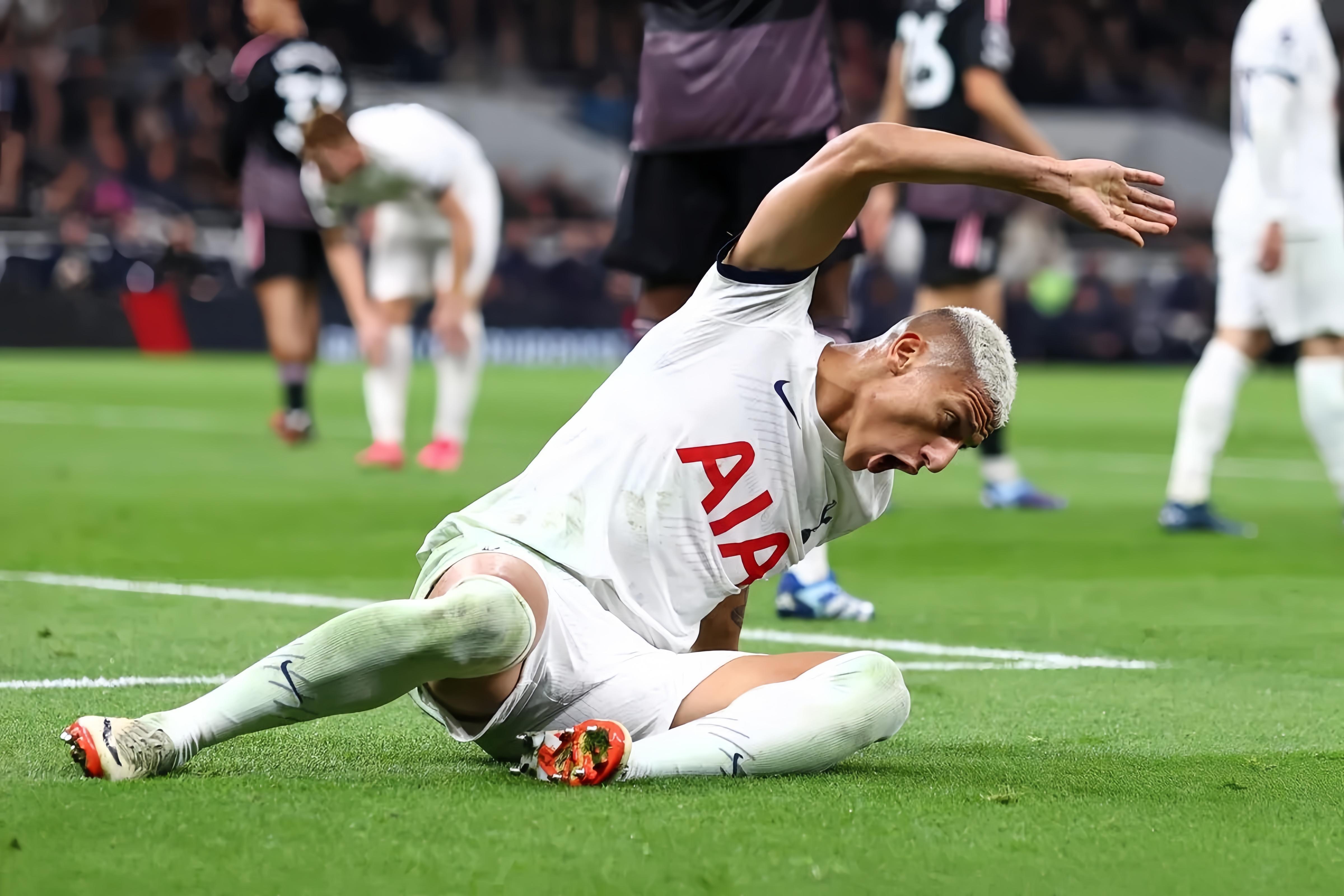 包含沙特阿拉伯球队在比赛中斩获重要胜利!的词条 包含沙特阿拉伯球队在比赛中斩获重要胜利!的词条