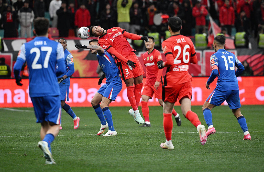 开云体育网页版入口-包含足球盛宴精彩不断，观众热情高涨的词条