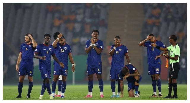 南非队与加纳队在非洲进行热身赛 南非队与加纳队在非洲进行热身赛