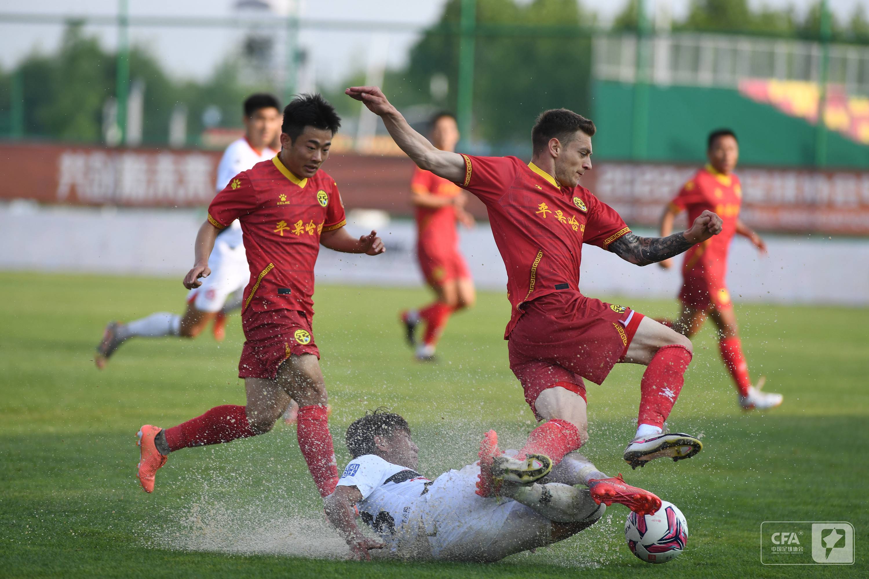 足球比赛风起云涌，悬念不断破解的简单介绍