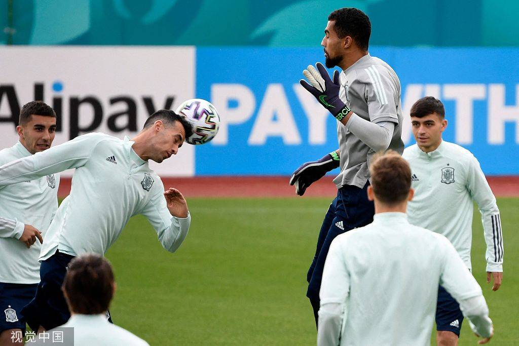 开云体育登录入口-球员们备战状态佳，教练组信赖有加