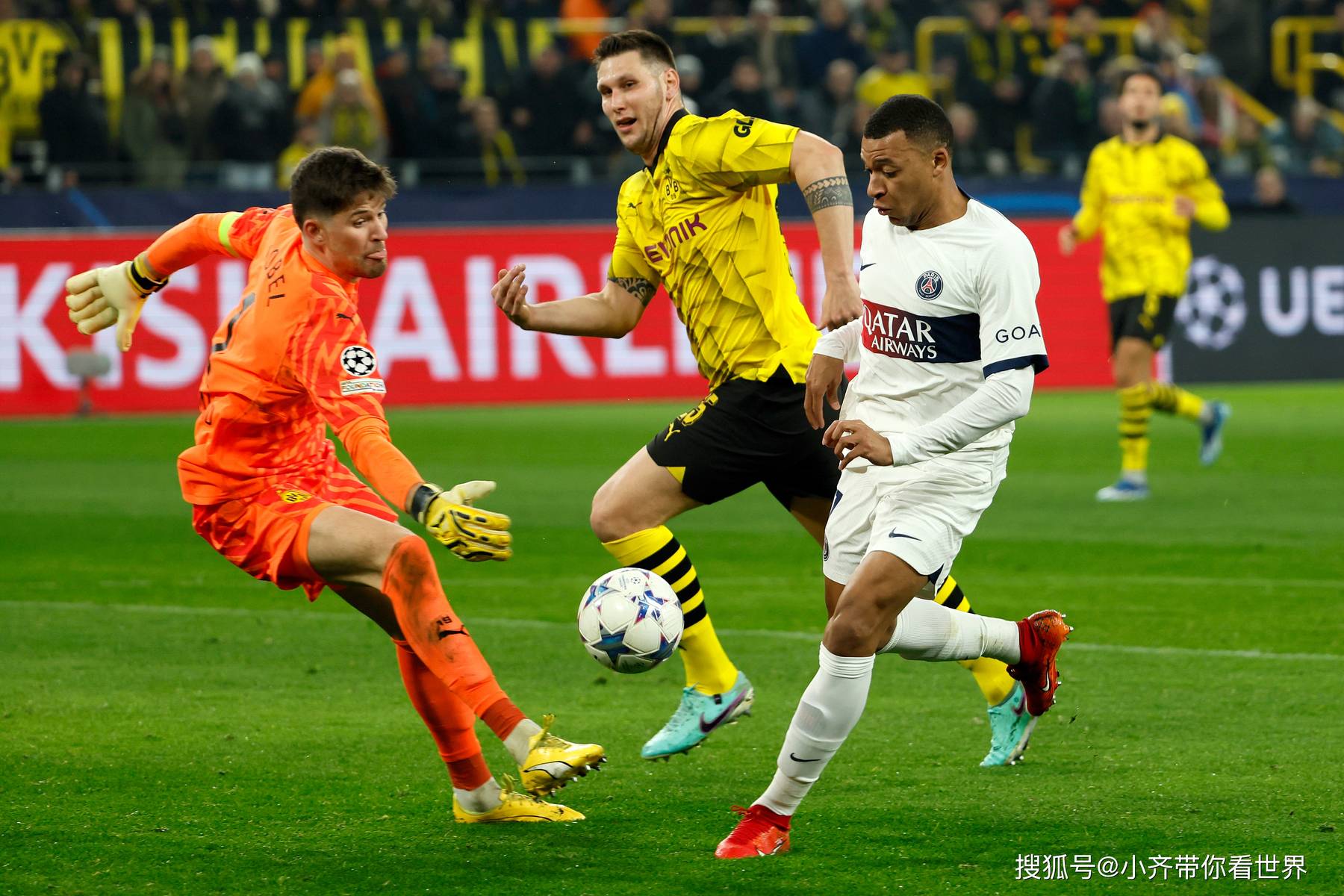 开云体育app下载-包含巴黎圣日耳曼客场战平领先优势扩大的词条